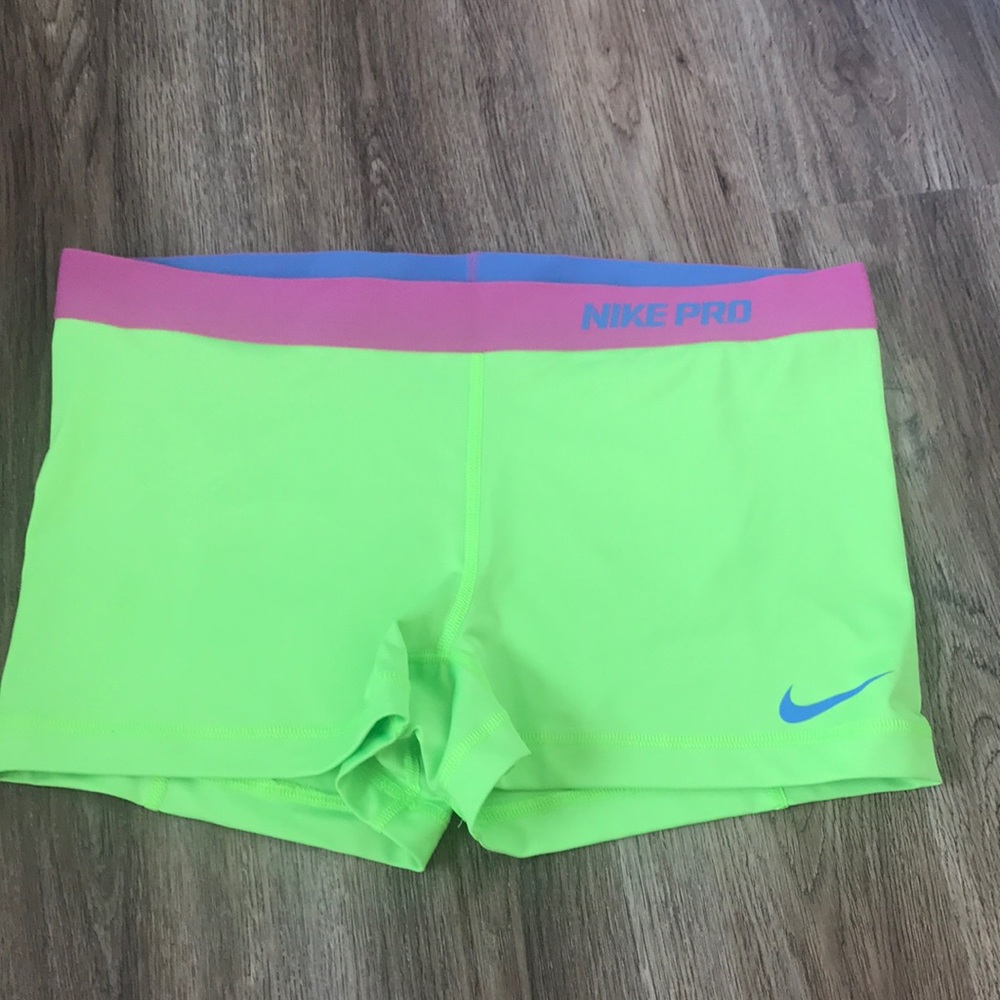 NIke Pro Woman’s Shorts
